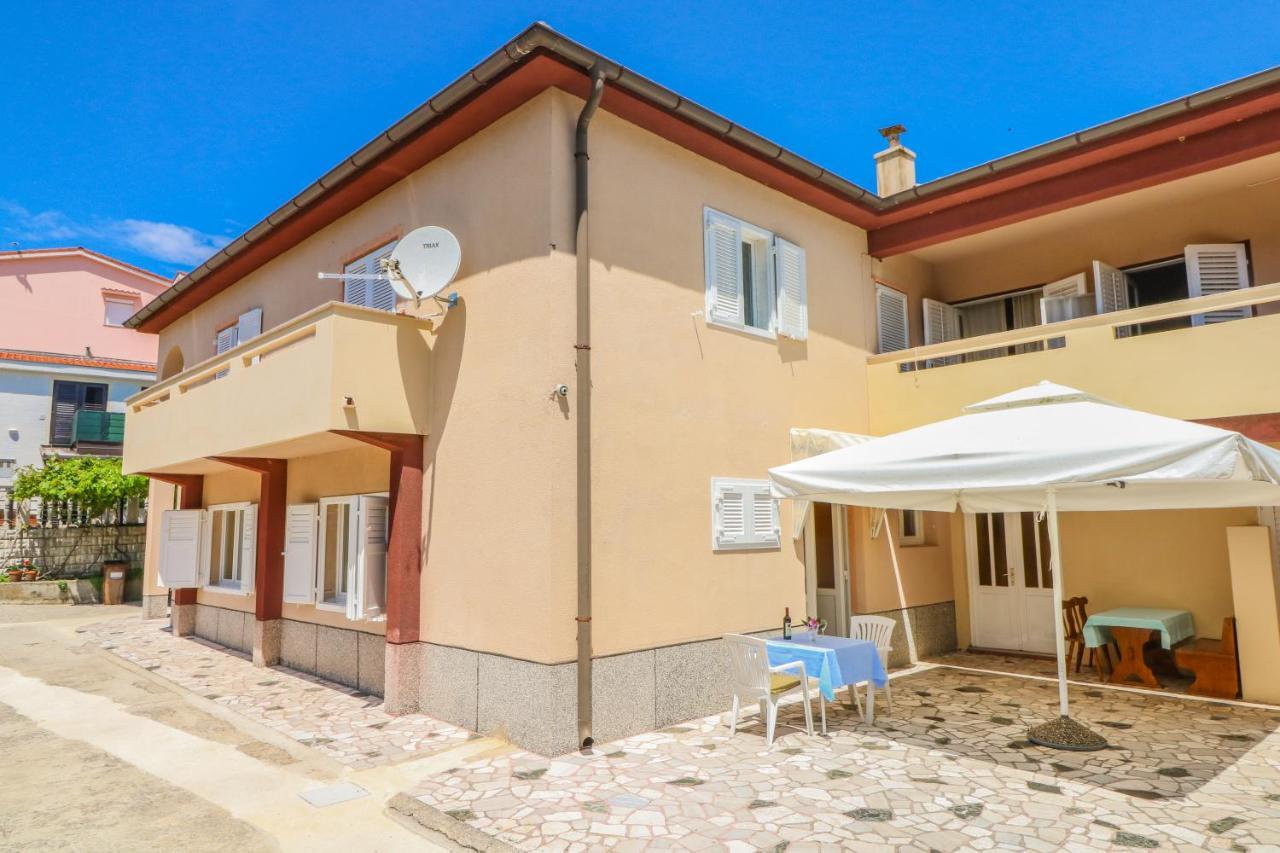 Double Rooms With Terrace Tomica Baška Buitenkant foto