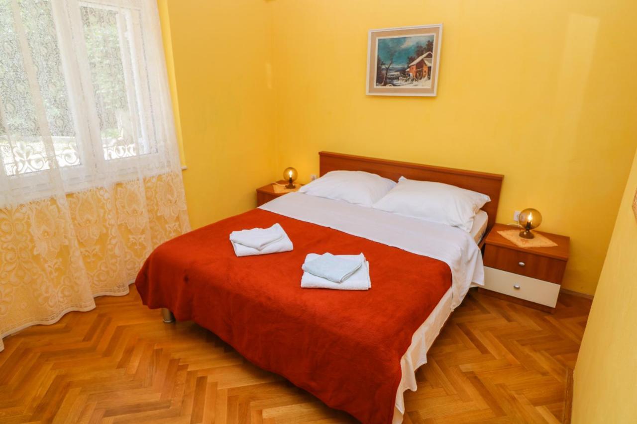 Double Rooms With Terrace Tomica Baška Buitenkant foto