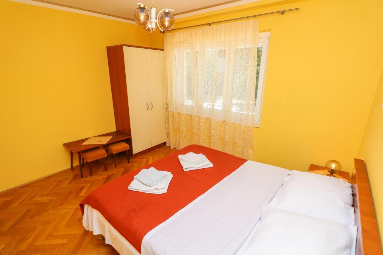 Double Rooms With Terrace Tomica Baška Buitenkant foto